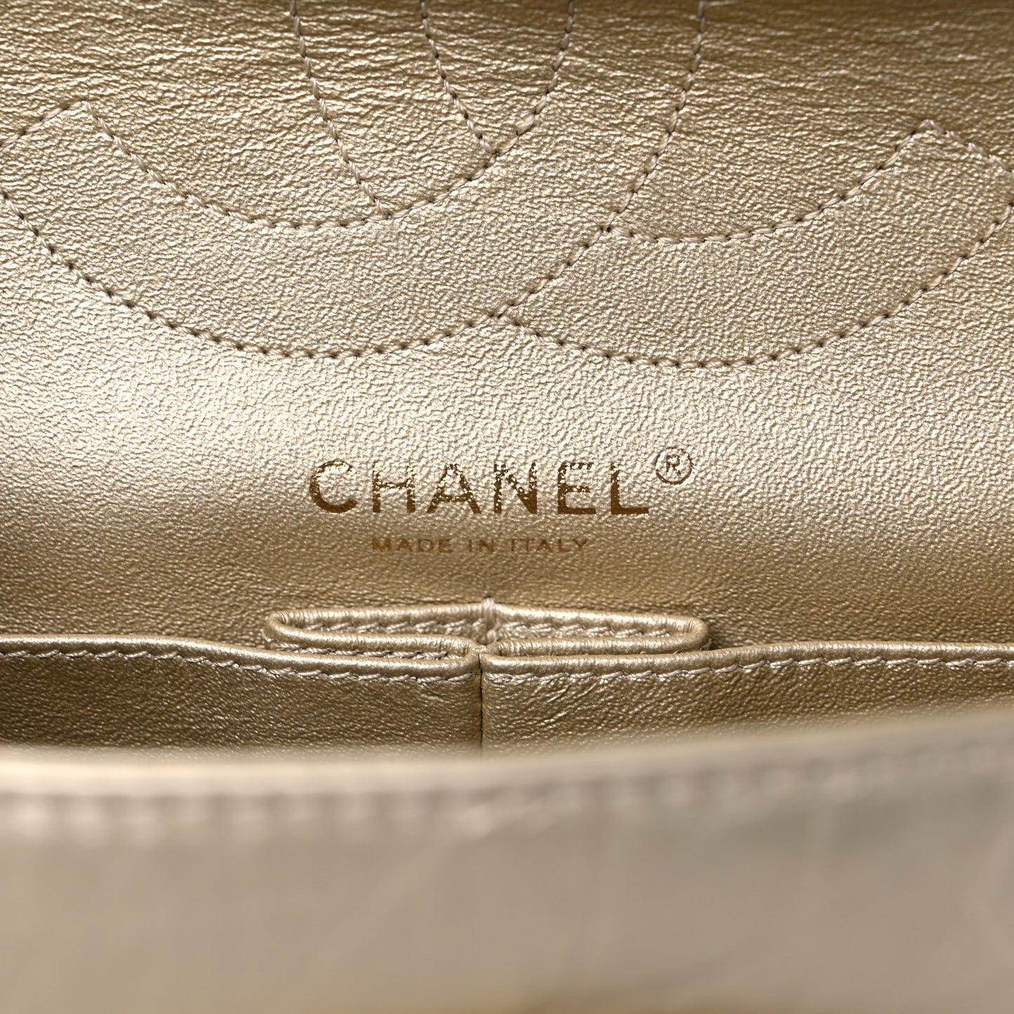 Metallic Aged Calfskin Quilted 2.55 Reissue 226 Flap Pale Gold