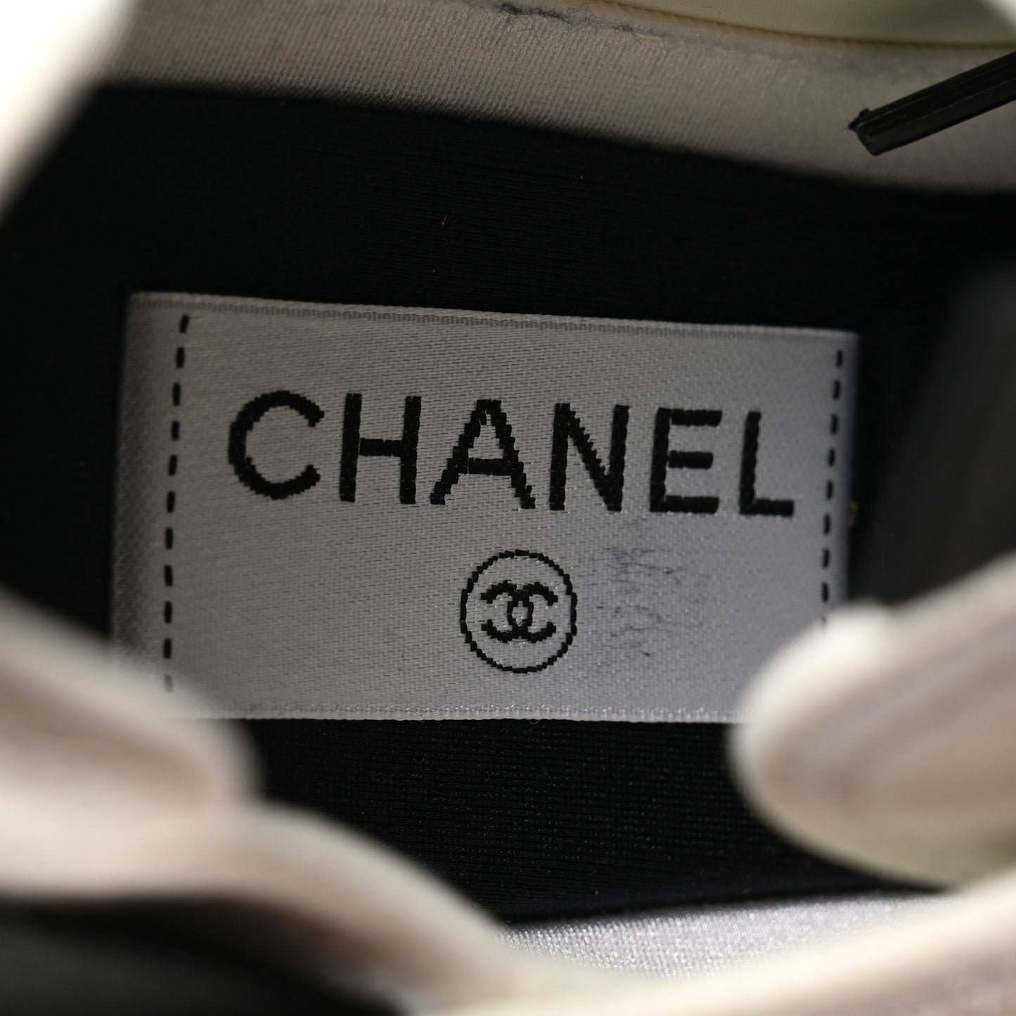 Velvet Calfskin Mixed Fibers CC Sneakers 39.5 Ivory Black