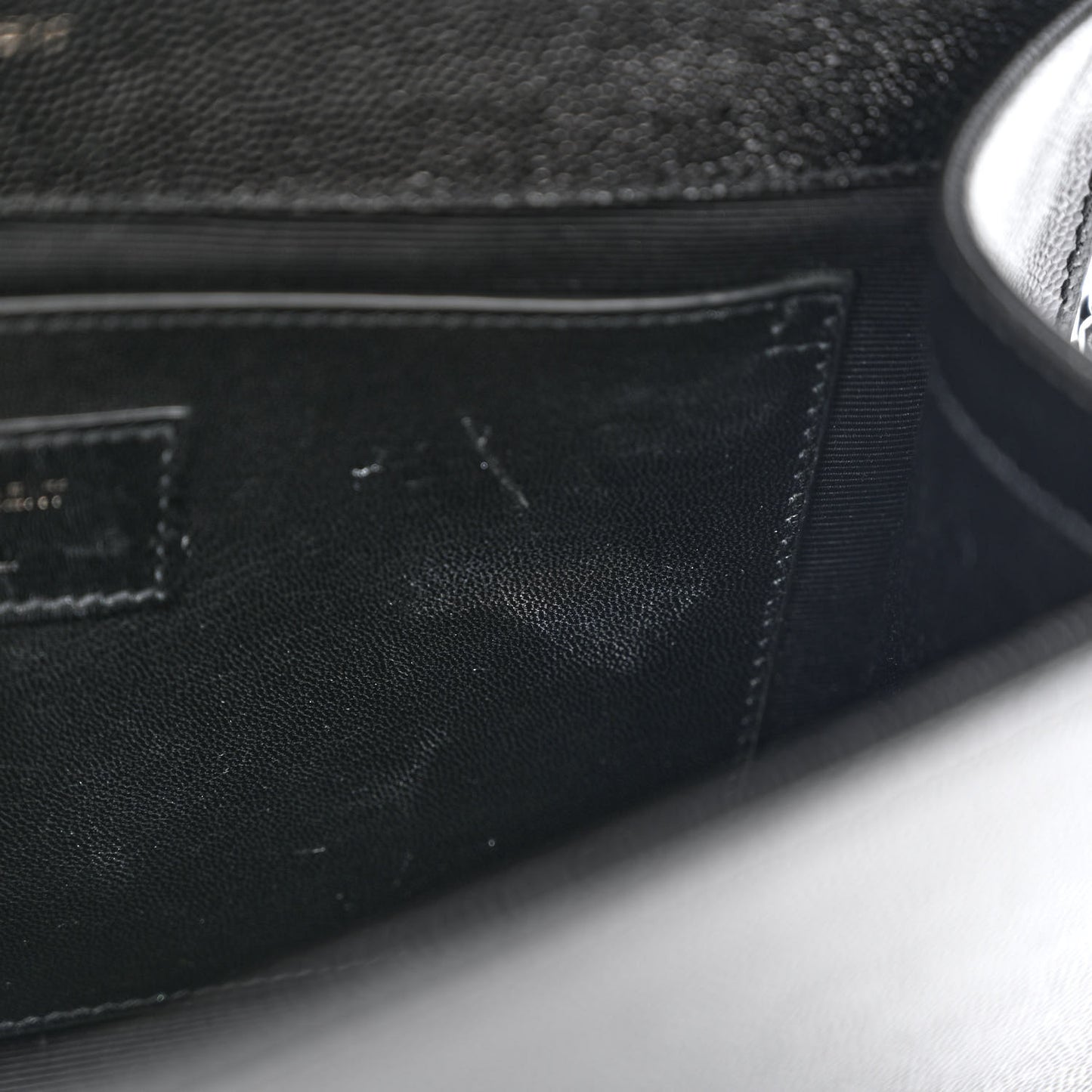 Grain De Poudre Medium Classic Monogram Monochrome Kate Satchel Black