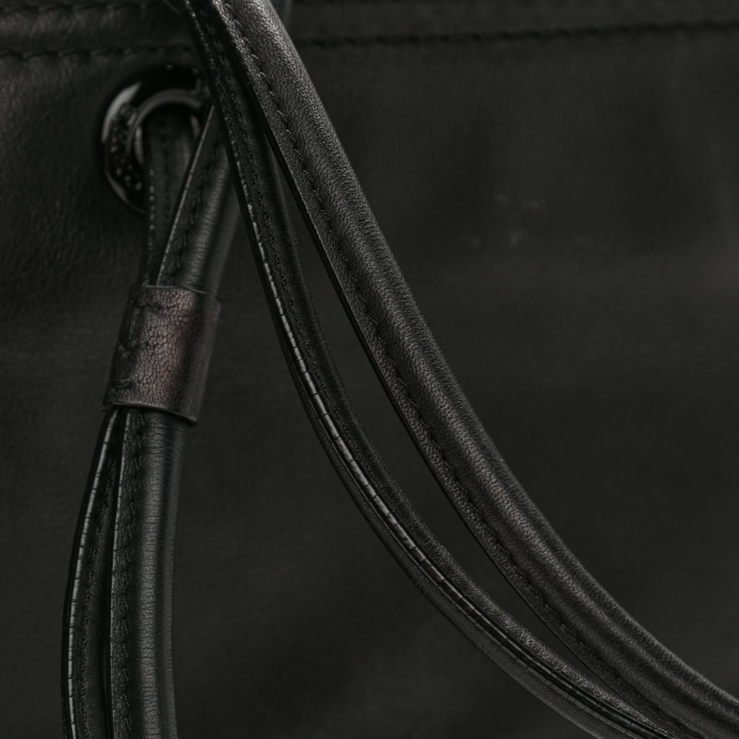 Nappa Chain Logo Shopper Tote Black