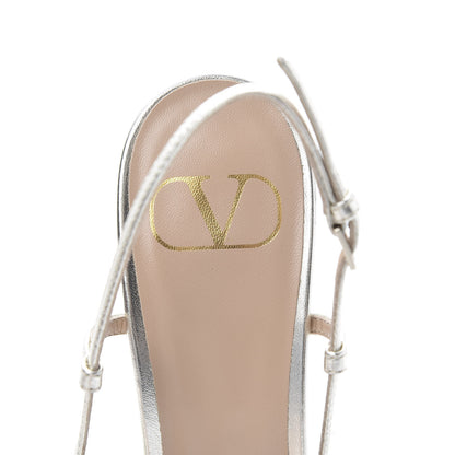 Valentino Garavani Metallic Nappa Crystal Vlogo Glow Slingback 80mm Pumps 38.5 Platino 6 of 8
