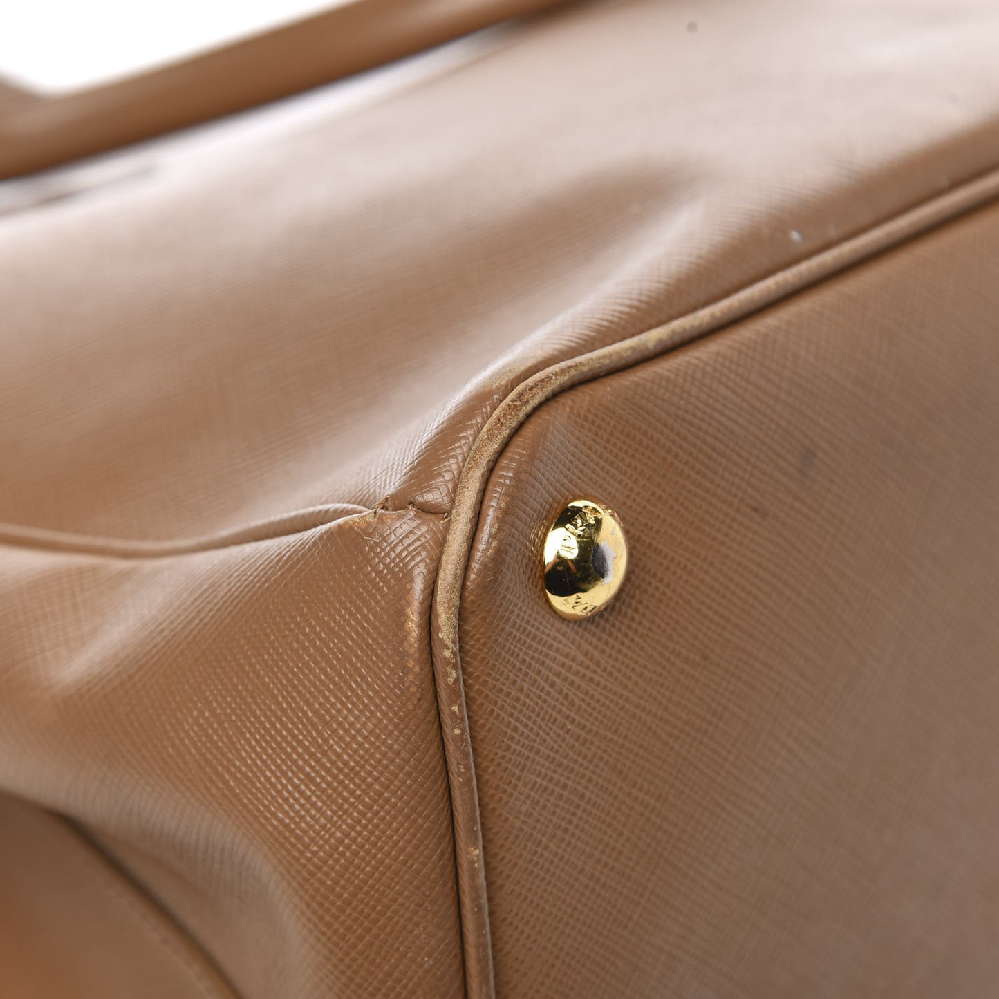 Saffiano Large Galleria Double Zip Tote Caramel