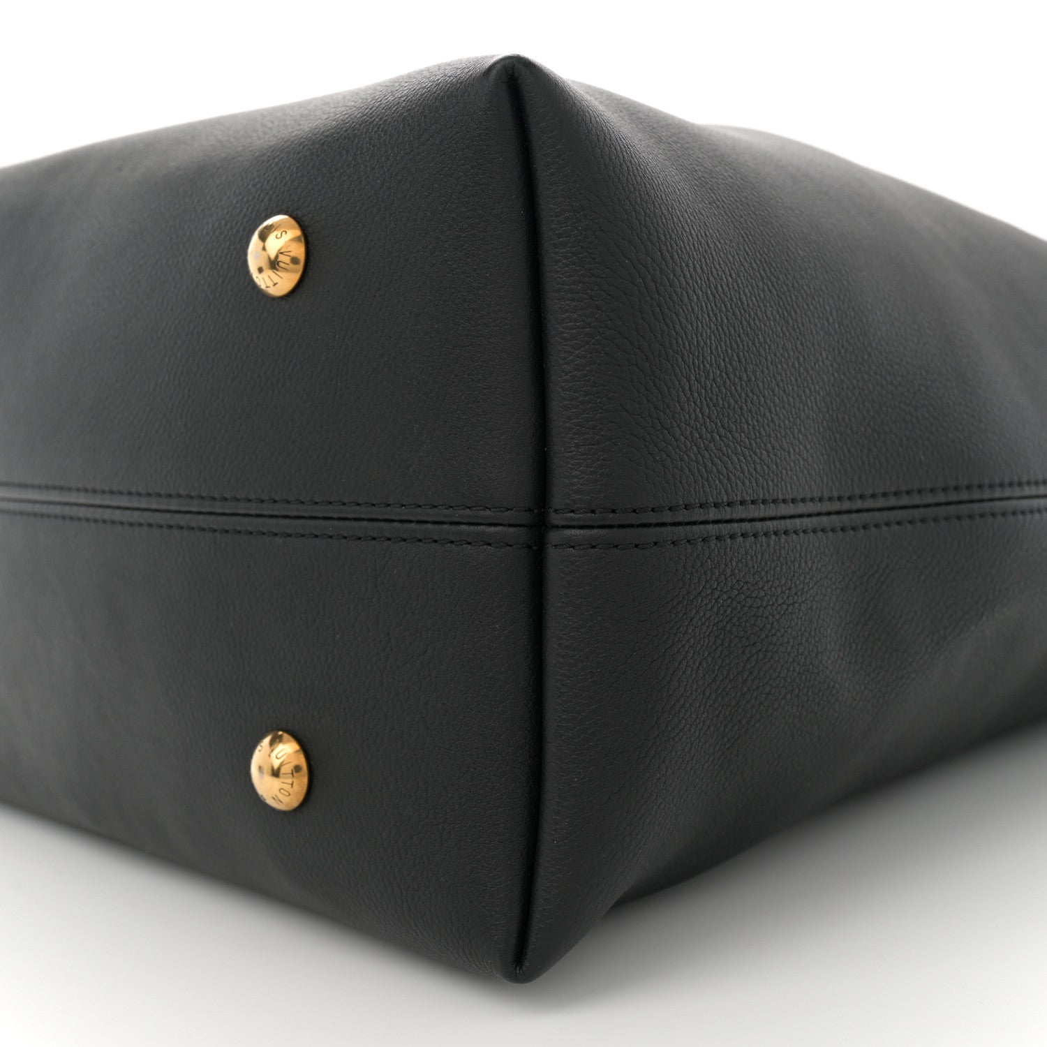 Louis Vuitton Grained Calfskin Low Key Hobo MM Black 10 of 10