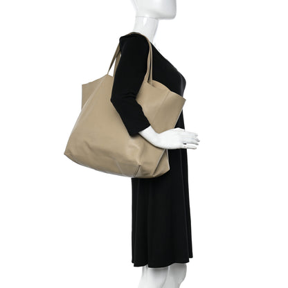 Celine Lambskin Horizontal Cabas Beige 2 of 17