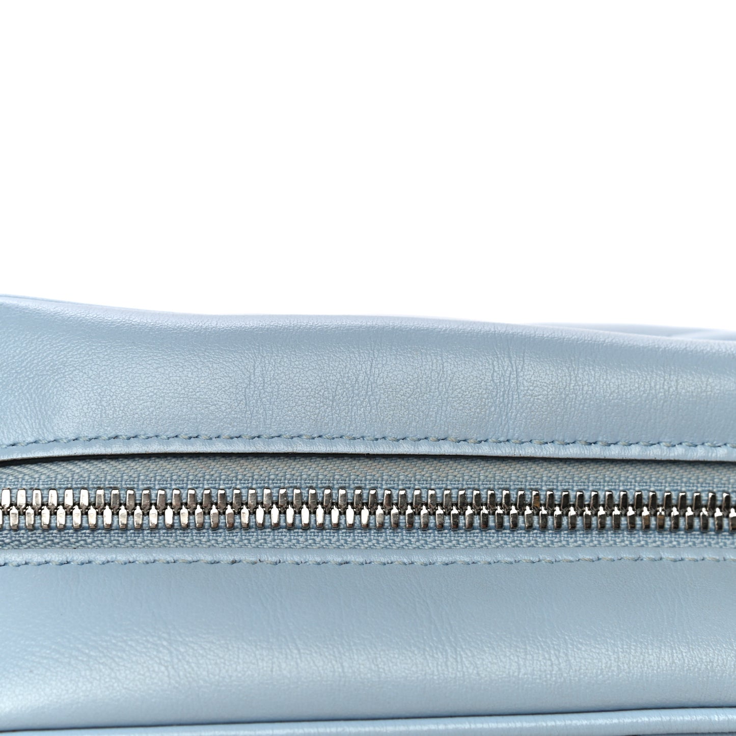 Calfskin Matelasse Small GG Marmont Chain Shoulder Bag Porcelain Light Blue