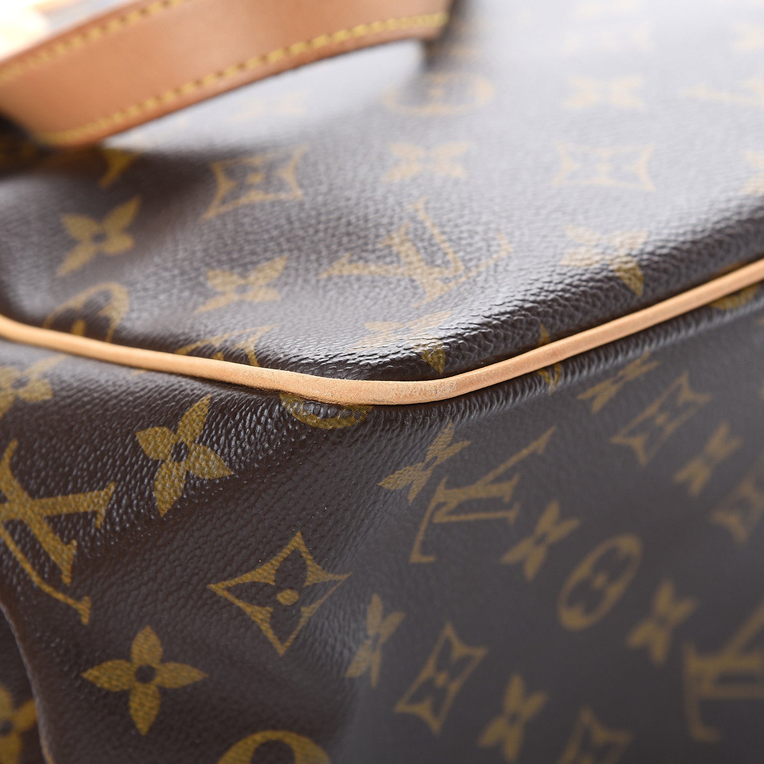 Louis Vuitton Monogram Batignolles 11 of 13