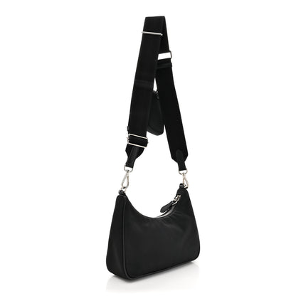 Prada Nylon Re-Edition 2005 Shoulder Bag Black 3 of 9