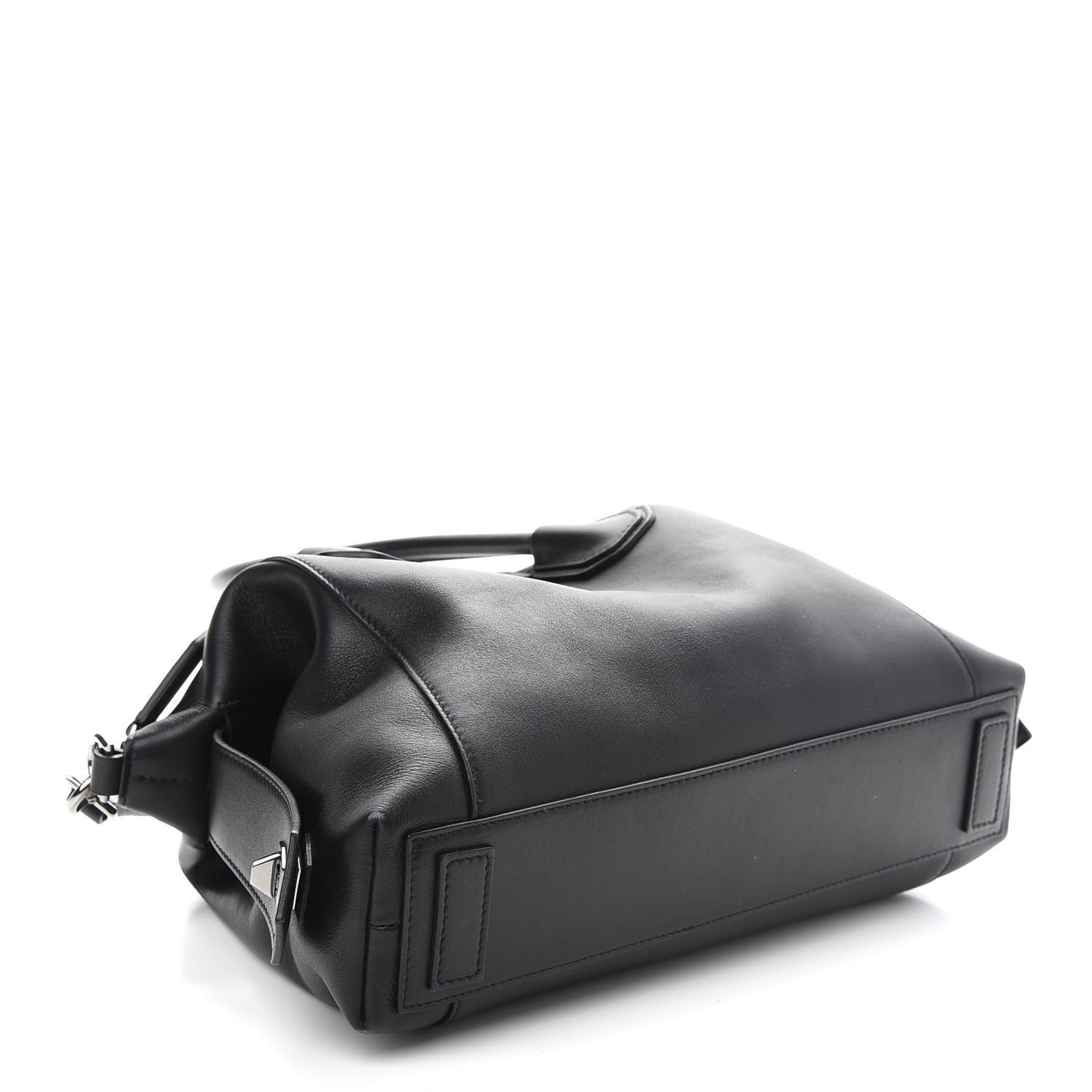 Smooth Calfskin Small Soft Antigona Black
