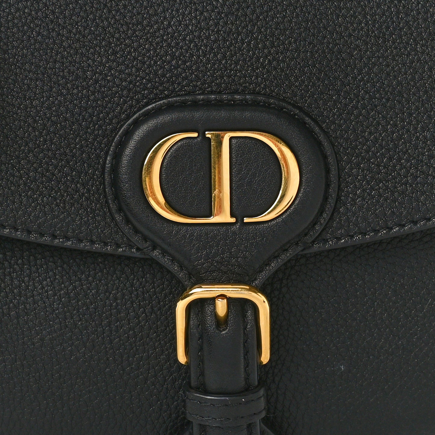 Grained Calfskin Medium Bobby Flap Black