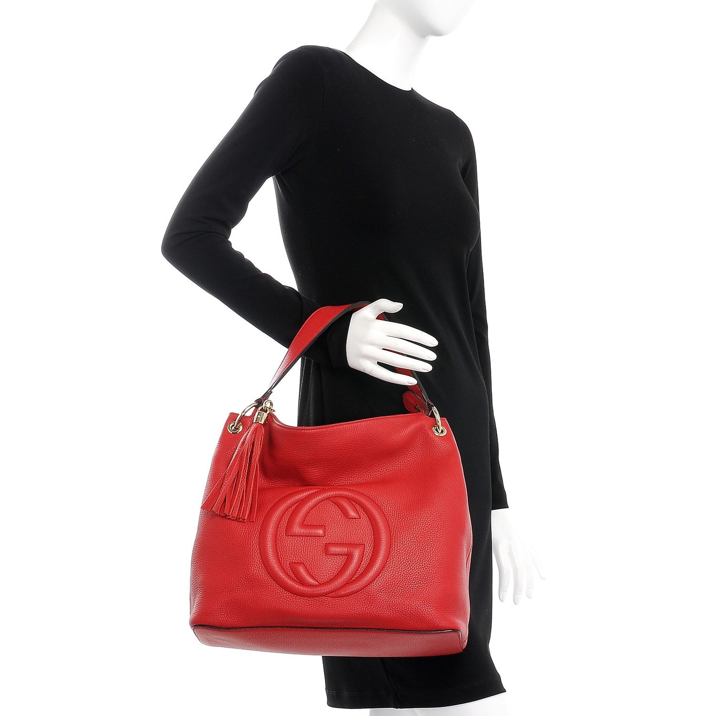 Pebbled Calfskin Large Soho Hobo Tabasco Red