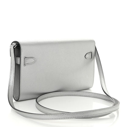Hermes Metallic Chevre Chamkilight Kelly Wallet To Go Argent 3 of 11