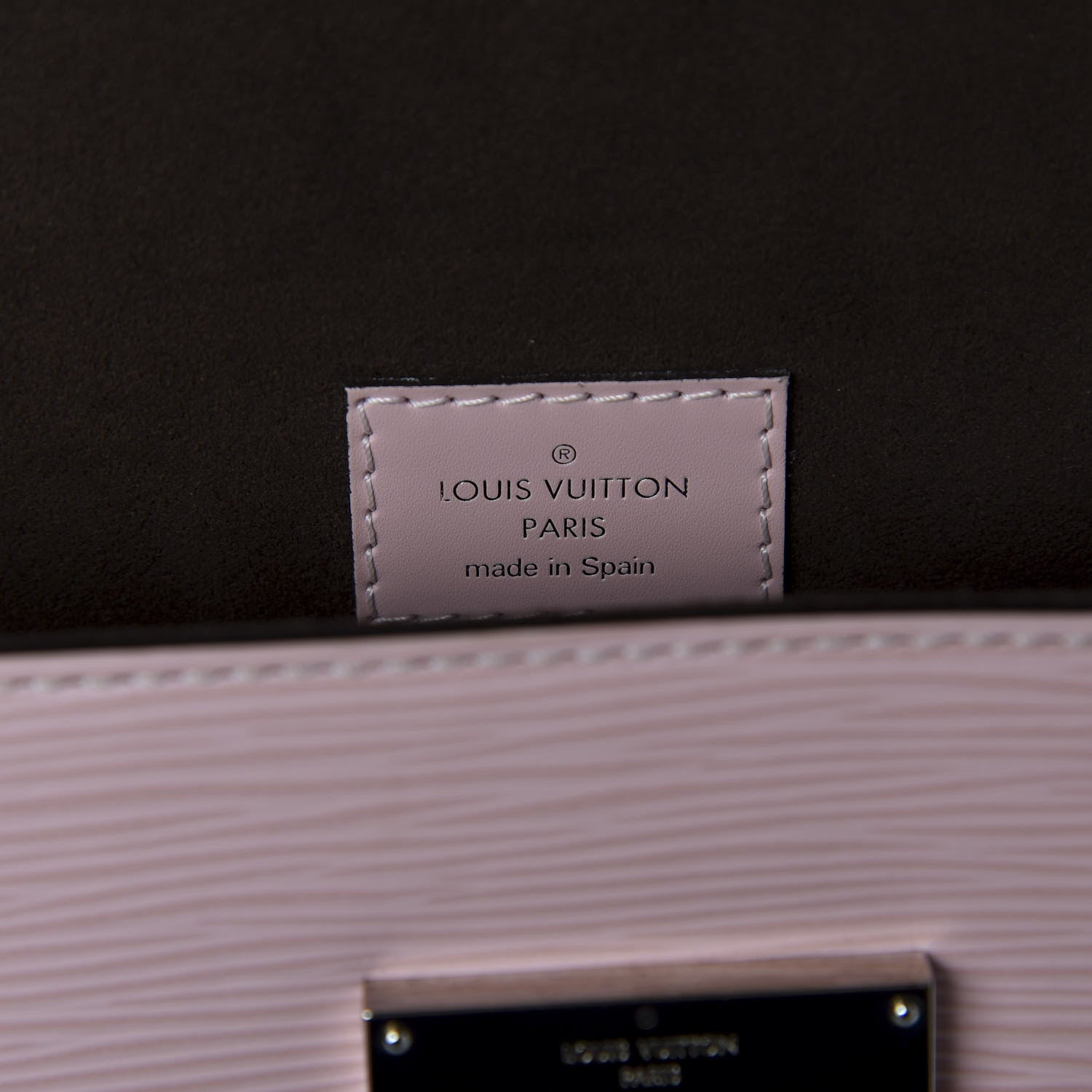 Louis Vuitton Epi Cluny BB Rose Ballerine 6 of 11