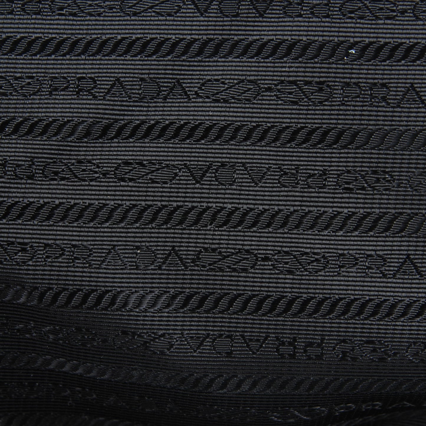 Tessuto Soft Calf Tote Nero Black
