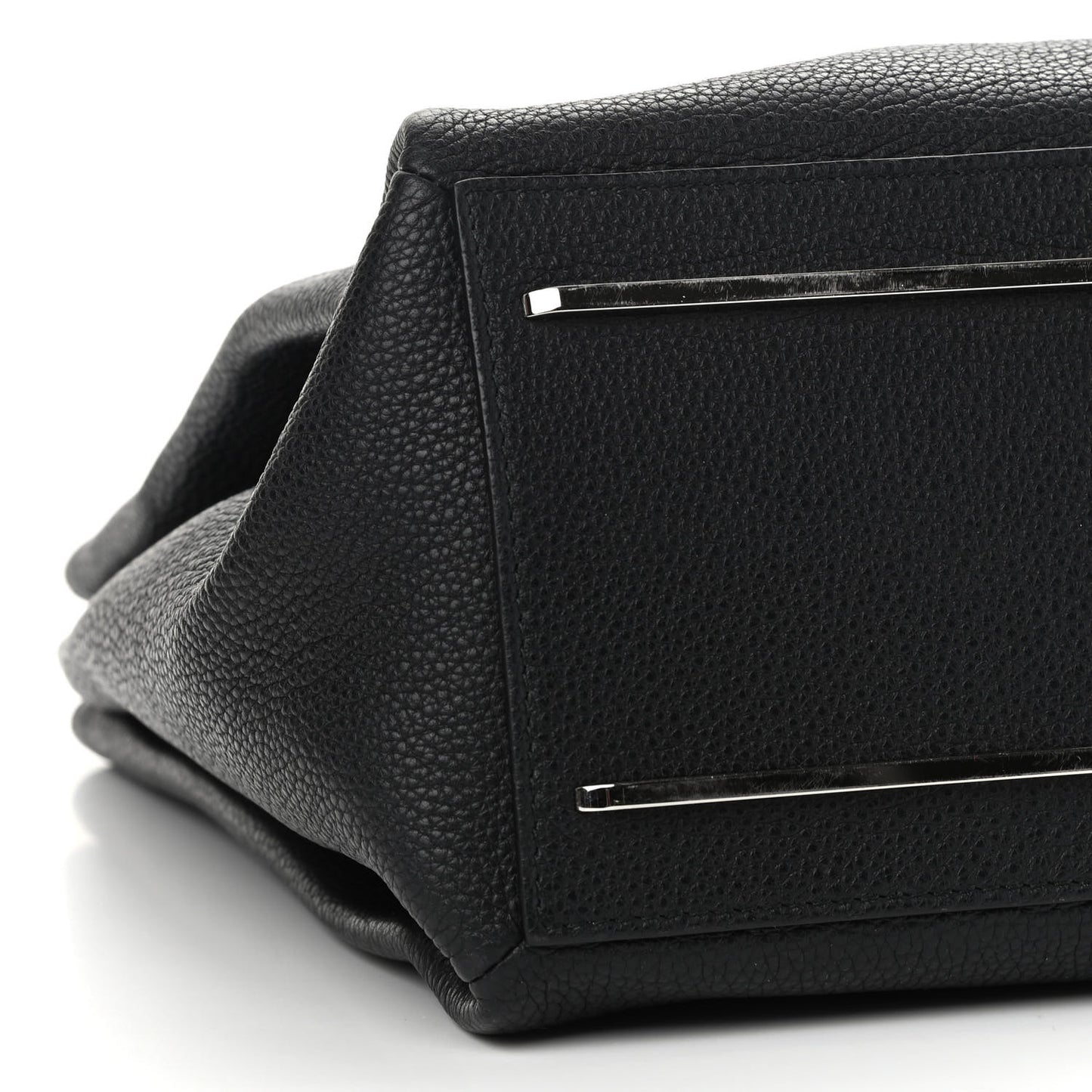 Calfskin Le Dix Soft Cabas M Shoulder Bag Black