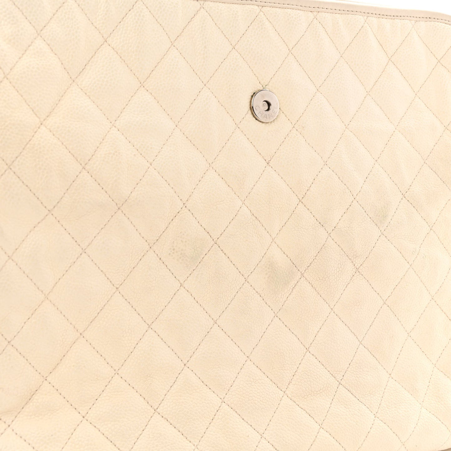 Caviar Quilted French Riviera Hobo Dark White