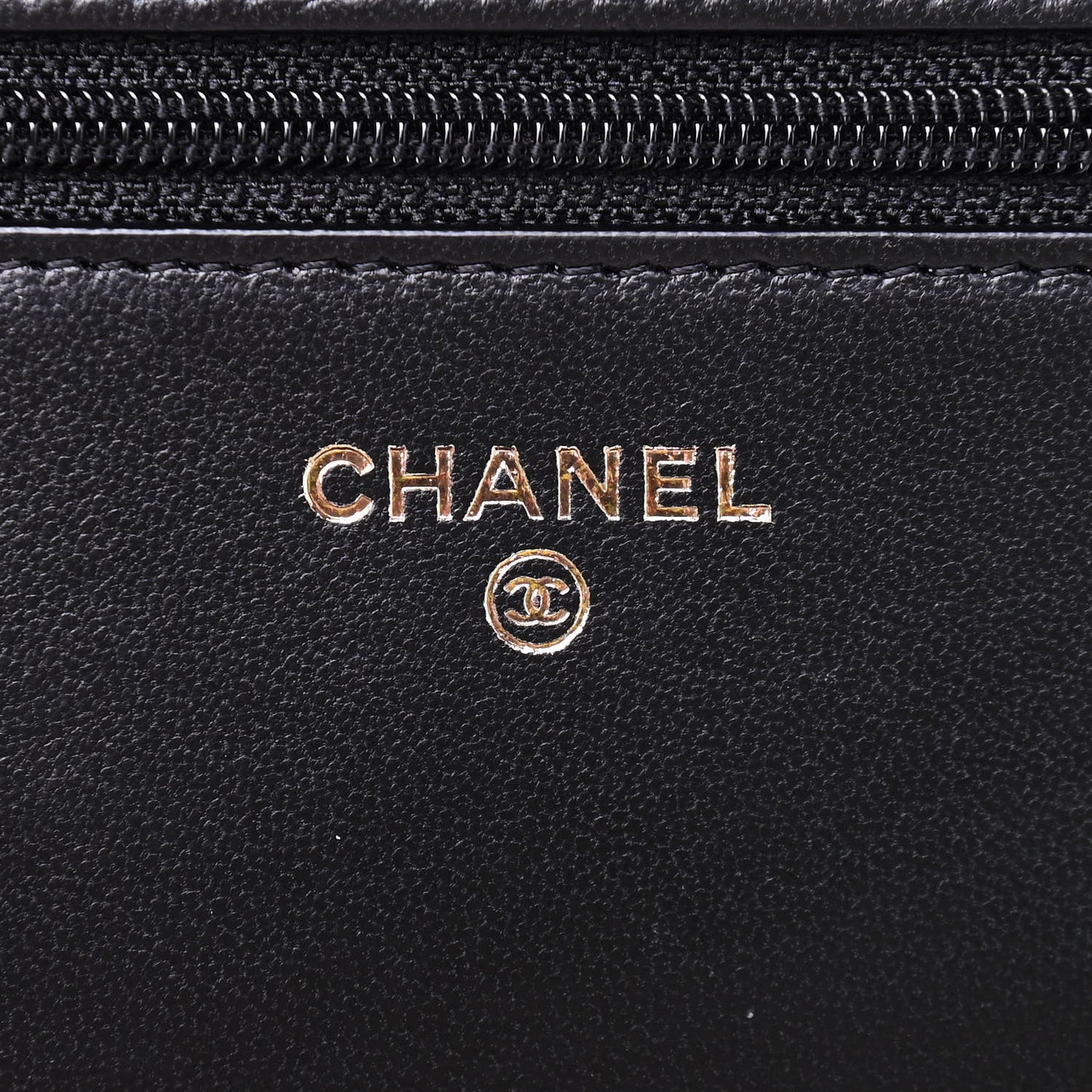 Lambskin Quilted Wallet On Chain WOC Black