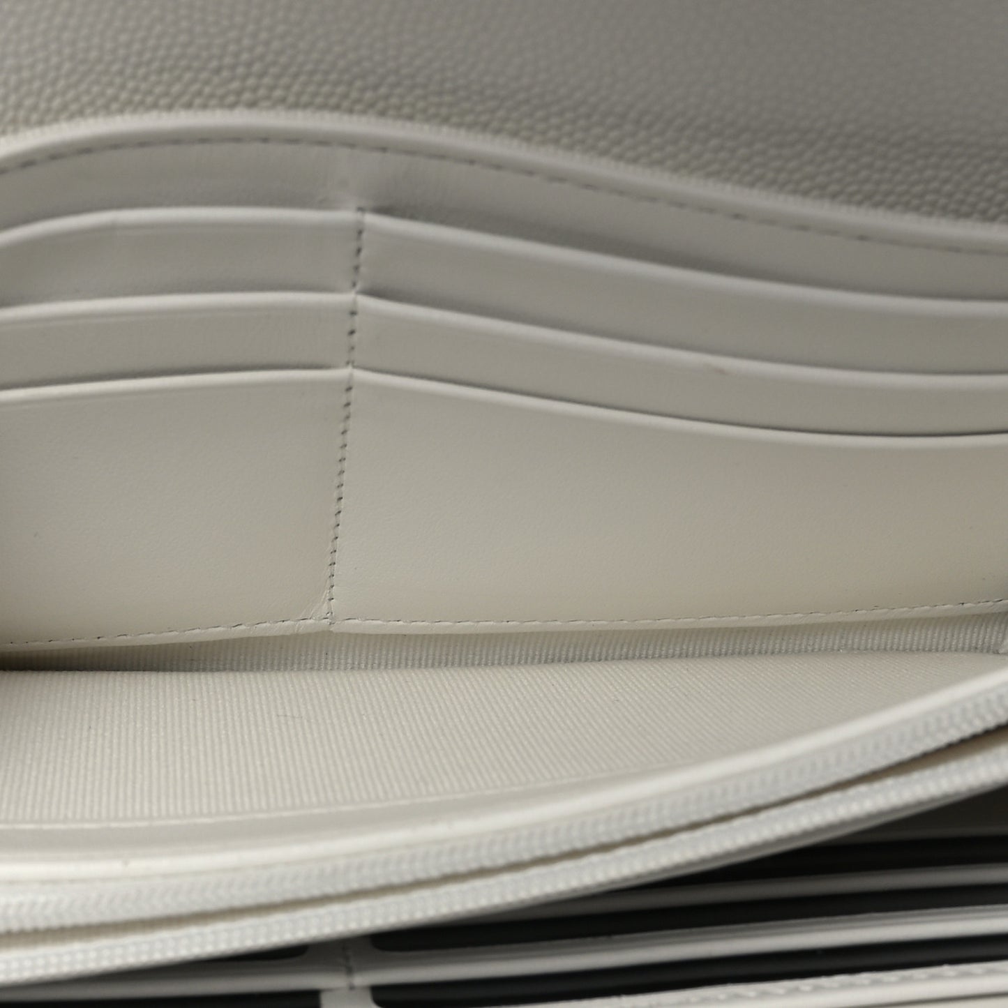 Caviar Quilted Large Gusset Flap Wallet White