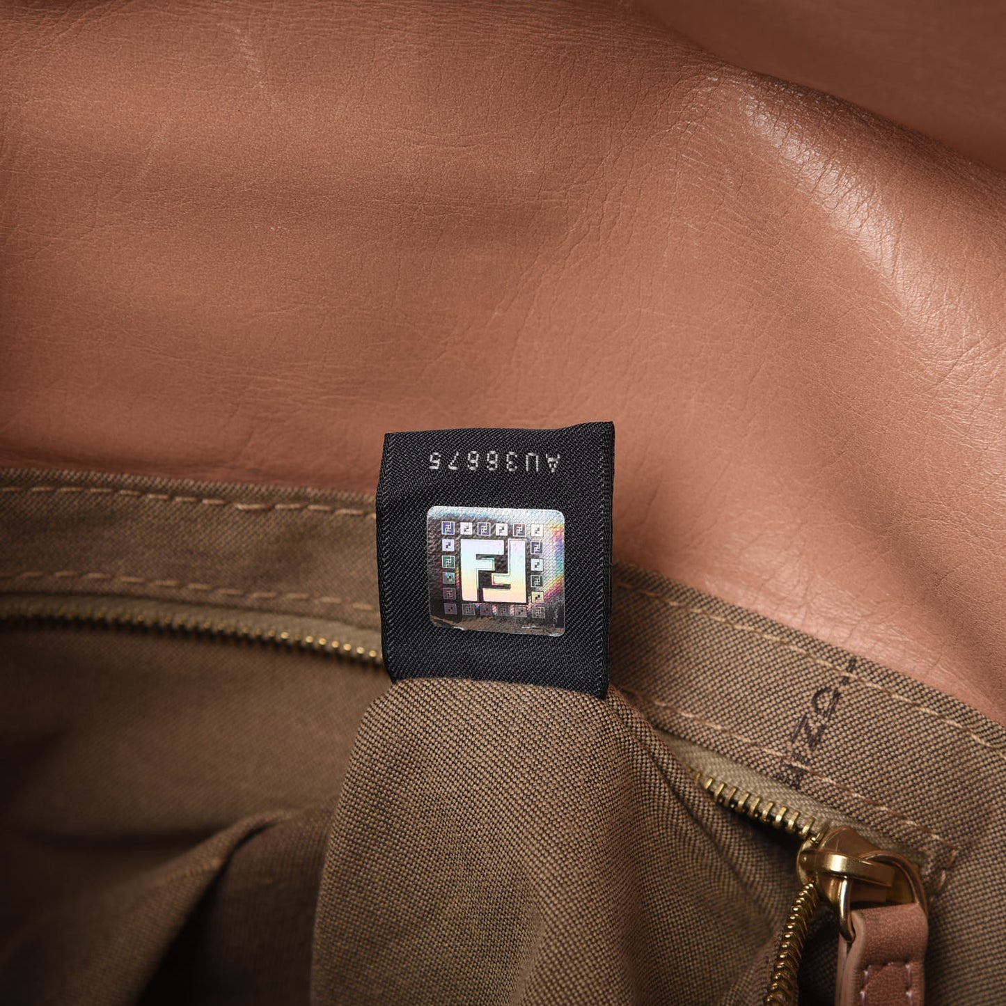 Vitello Acqua Maxi Baguette Shoulder Bag Lilla