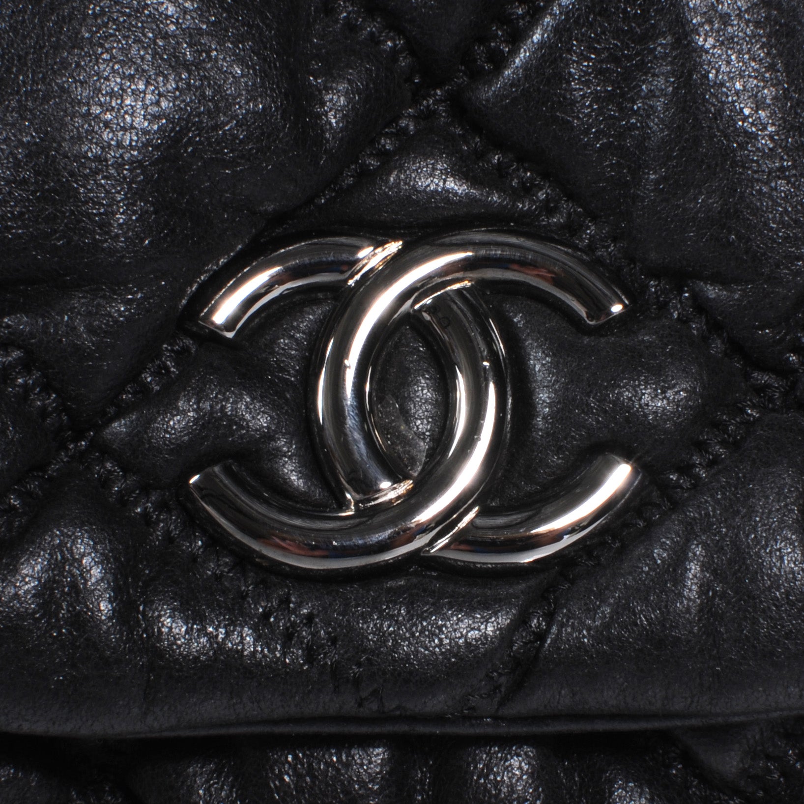 Chanel Leather Bubble Quilt Flap Bag Black 6 of 10