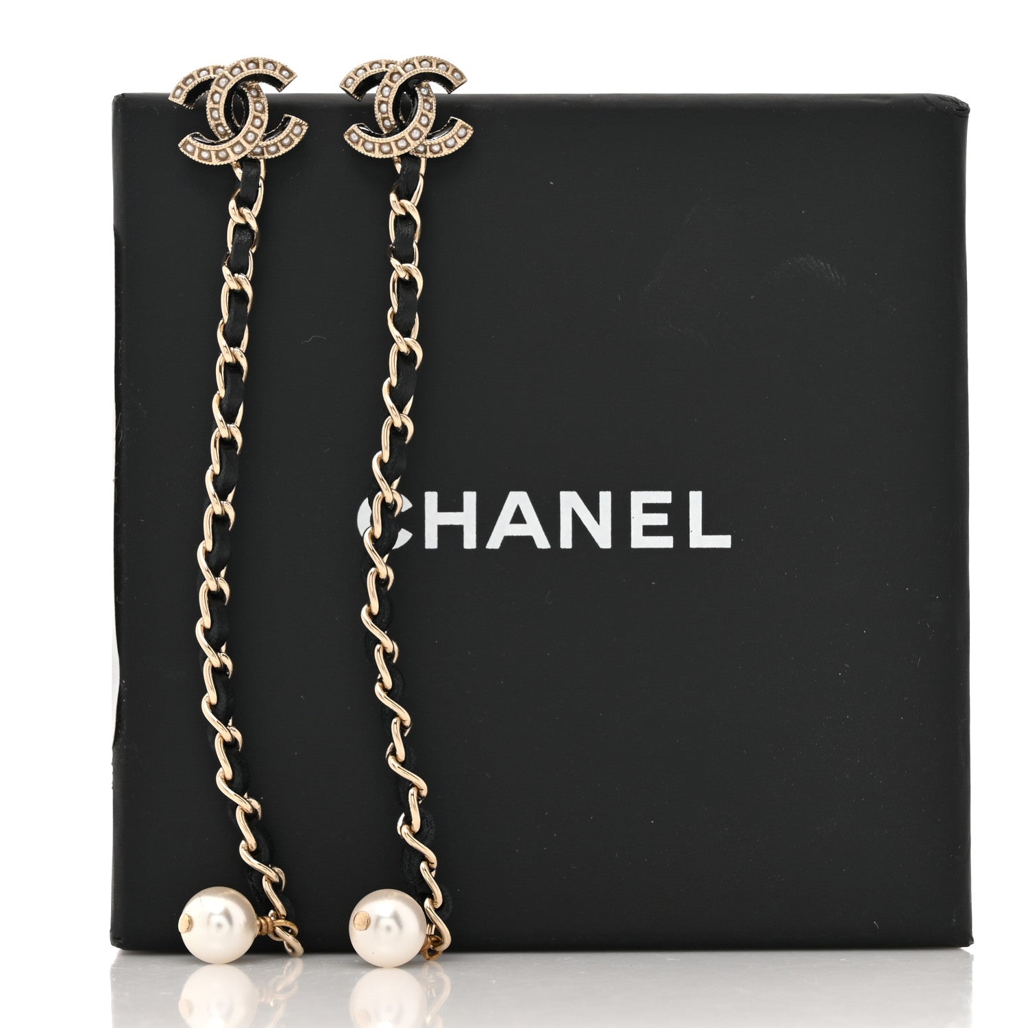 Chanel Lambskin Pearl Chain CC Drop Earrings Gold Black Pearly White 5 of 5