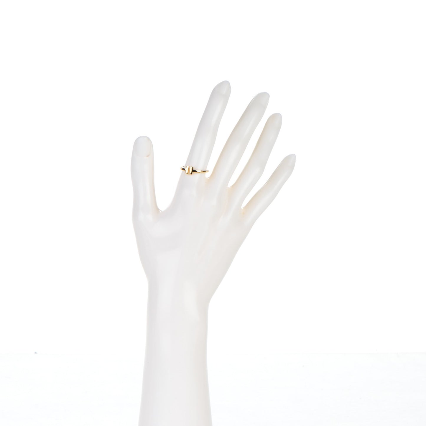 18K Yellow Gold T Wire Ring 6