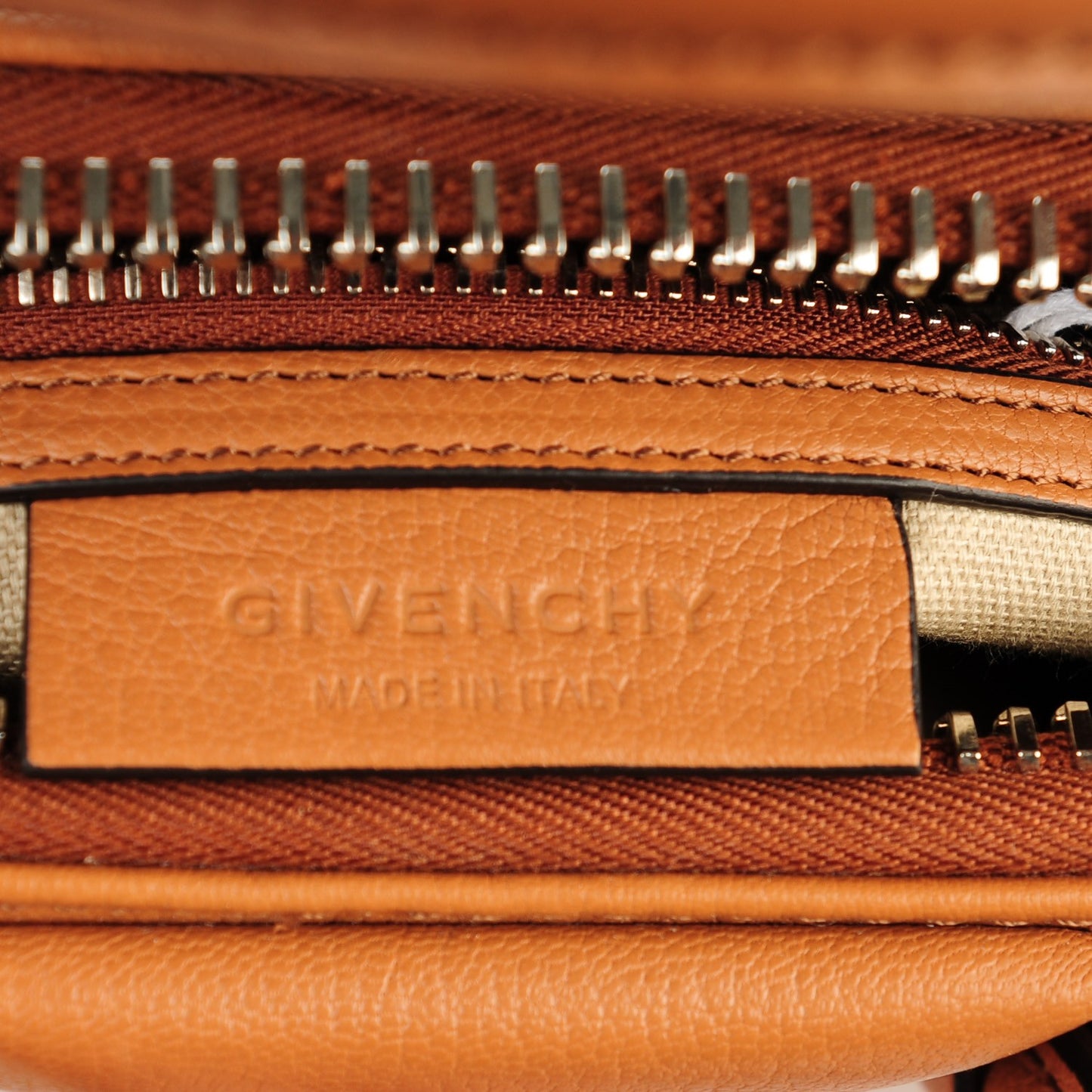 Sugar Goatskin Mini Antigona Caramel