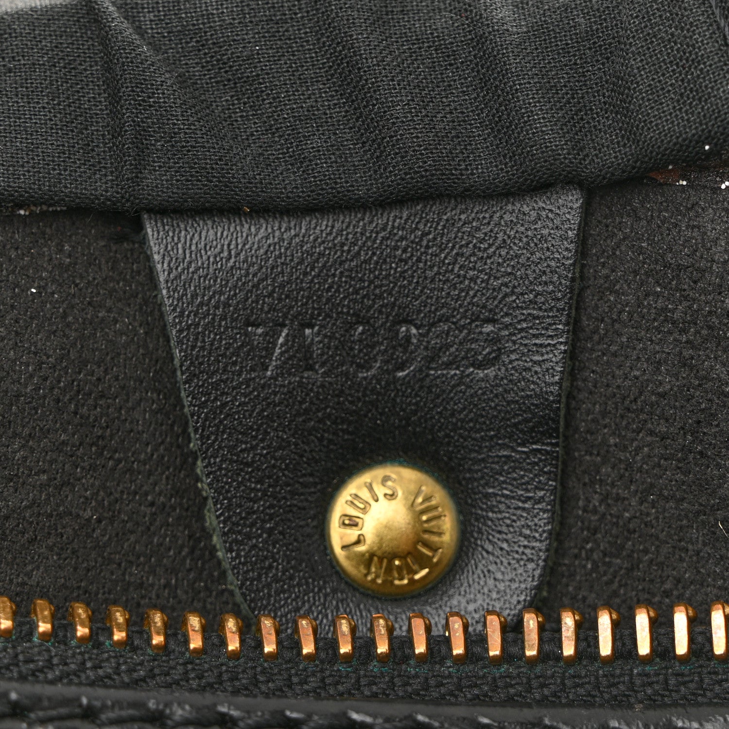 Louis Vuitton Epi Speedy 30 Black 7 of 17