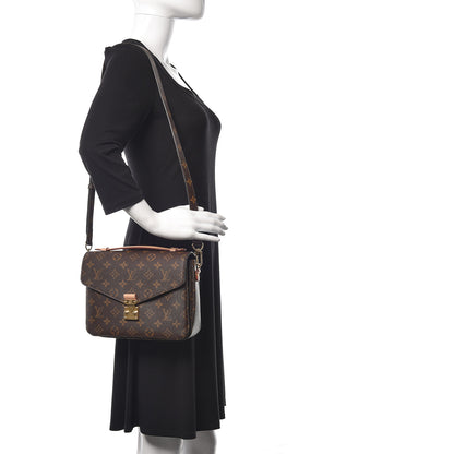 Louis Vuitton Monogram Pochette Metis 2 of 12
