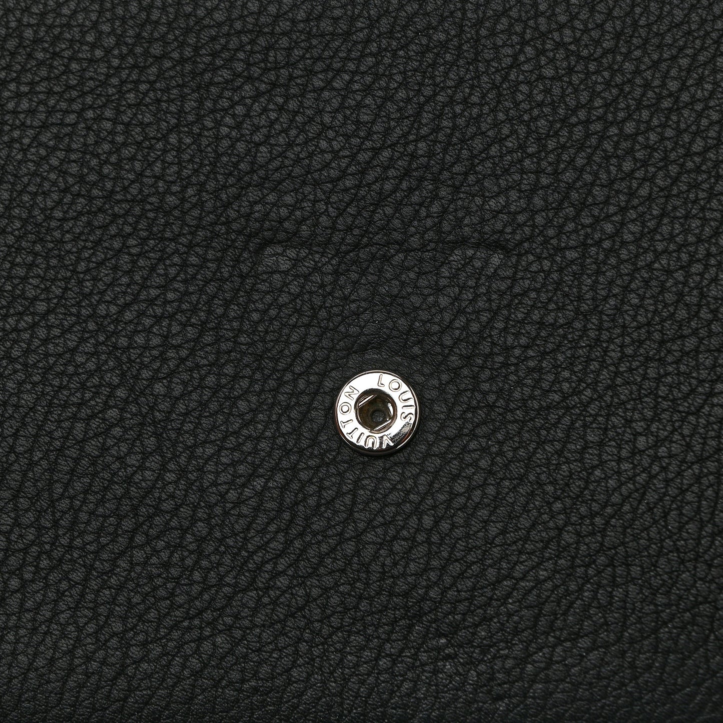 Calfskin Lockme II Wallet Black