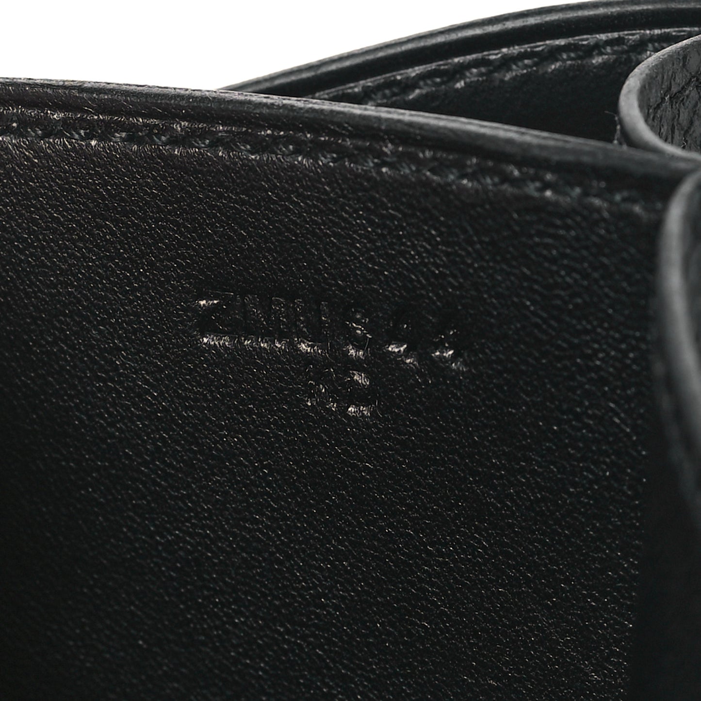 Epsom Constance 18 Black