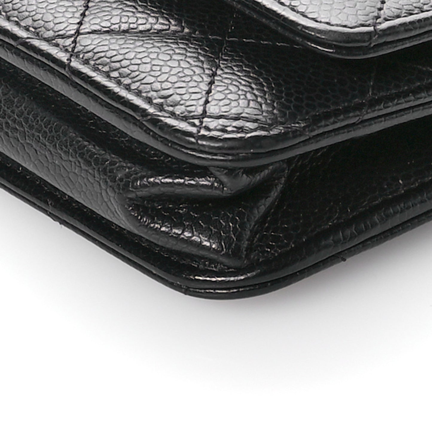 Caviar Quilted Wallet on Chain WOC Black
