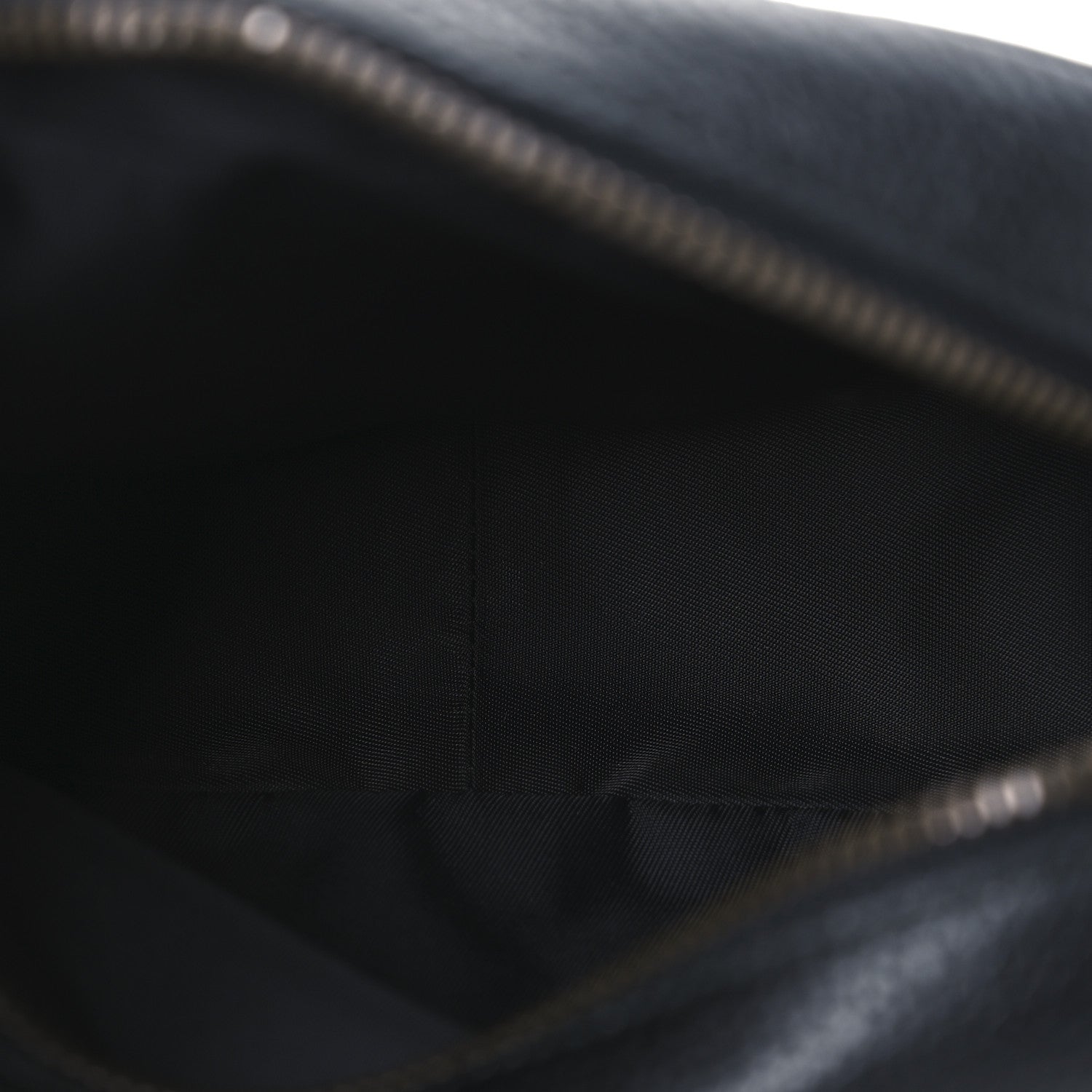 Gucci Pebbled Calfskin Small Soho Disco Bag Black 5 of 10
