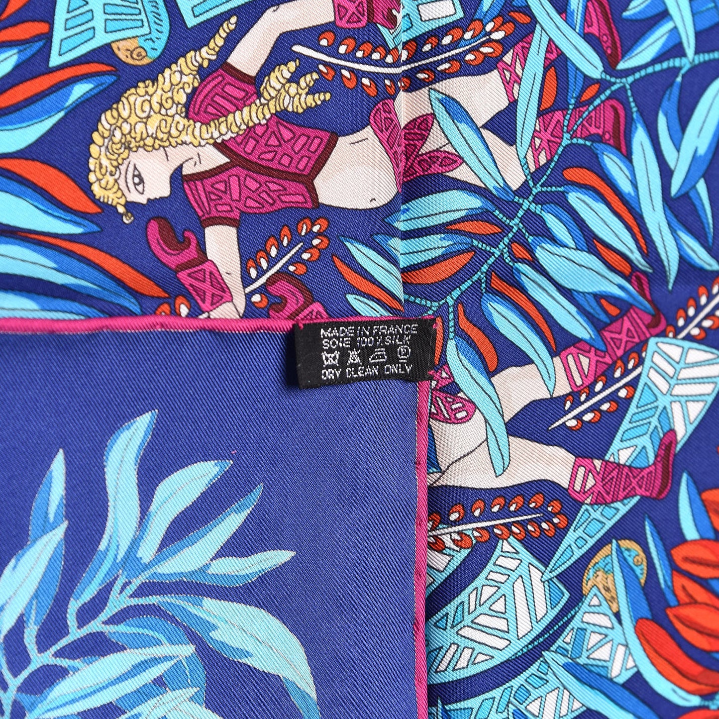 Silk La Promenade de Platon Scarf 90 Indigo Rouge Turquoise