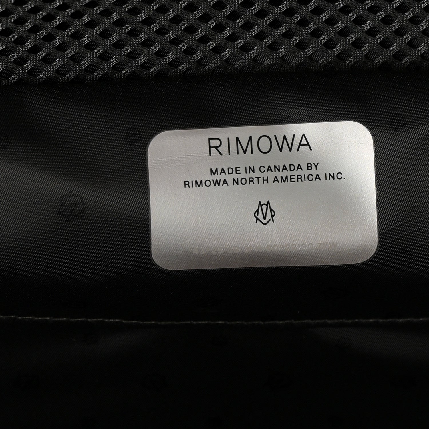 Rimowa Gloss Polycarbonate Essential Trunk Plus Gloss Mint Green 5 of 10