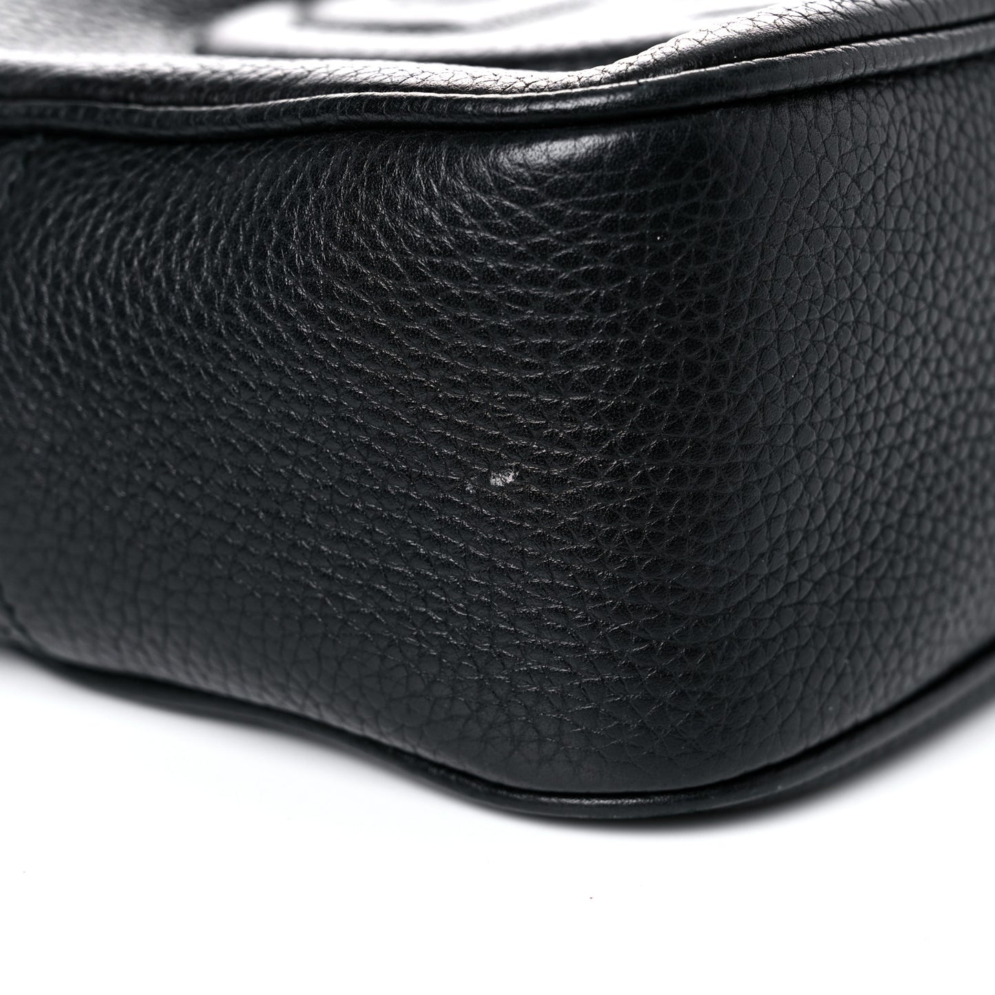Pebbled Calfskin Small Soho Disco Bag Black
