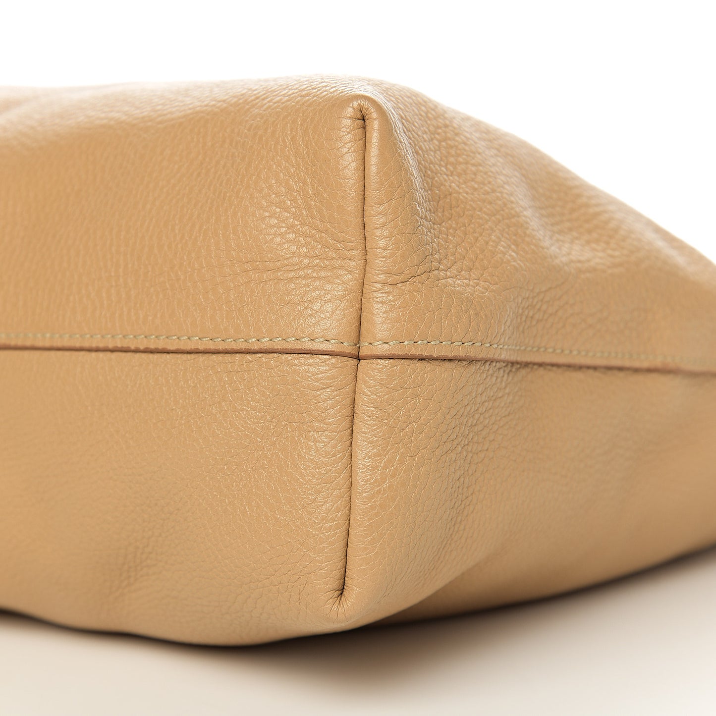 Vitello Daino Sacca Hobo Sughero