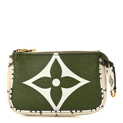 Louis Vuitton Monogram Giant Micro Pochette Accessories Kaki White 1 of 11