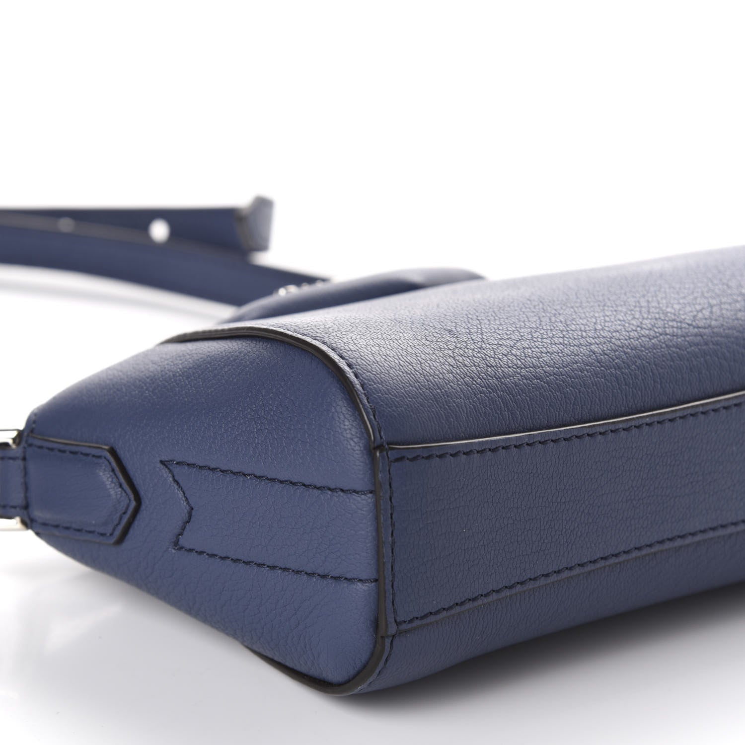 Givenchy Sugar Goatskin Nano Antigona Midnight Blue 6 of 9
