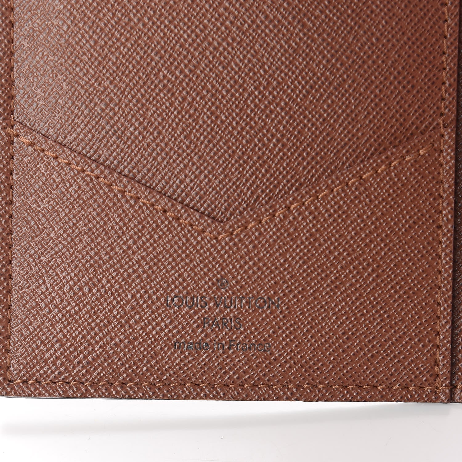 Louis Vuitton Monogram Passport Cover 6 of 7