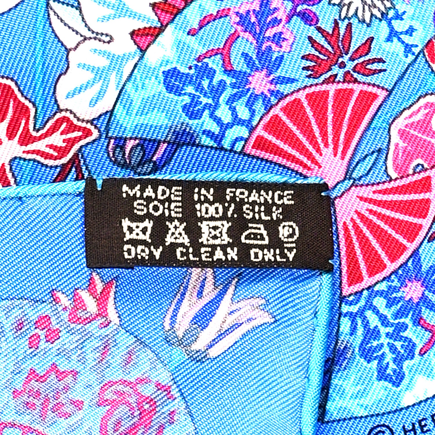 Hermes Silk Fleurs et Papillons de Tissus Pocket Square 45 Bleu Rose Violet 3 of 3
