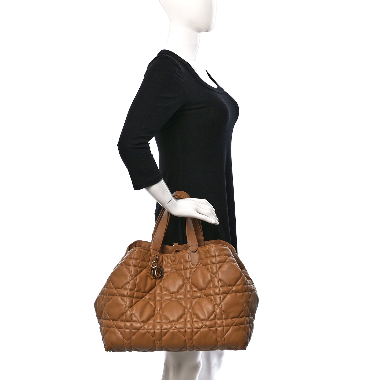 Calfskin Macrocannage Large Toujours Tan