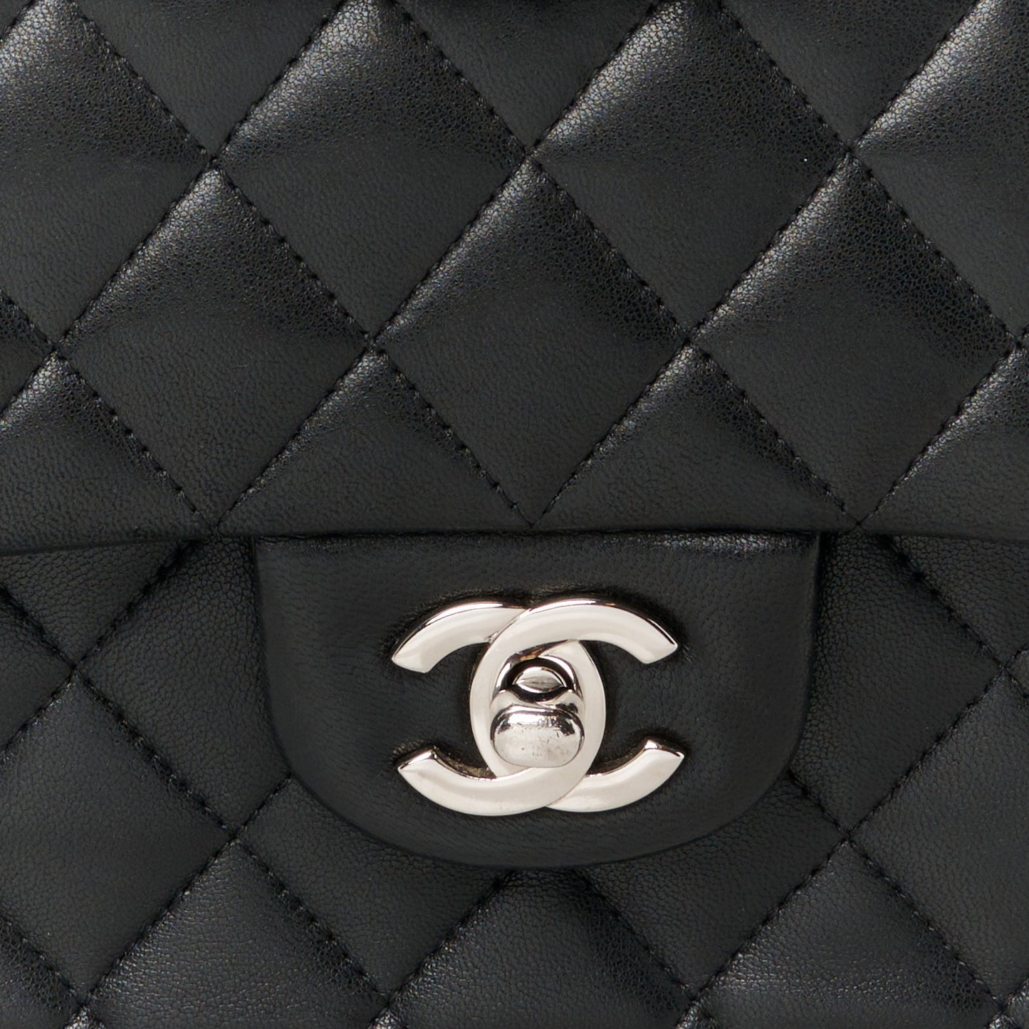Lambskin Quilted Medium Double Flap Black