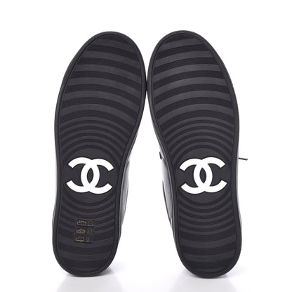 Chanel Oily Calfskin Pearl Low Top CC Sneakers 37.5 Black 5 of 9