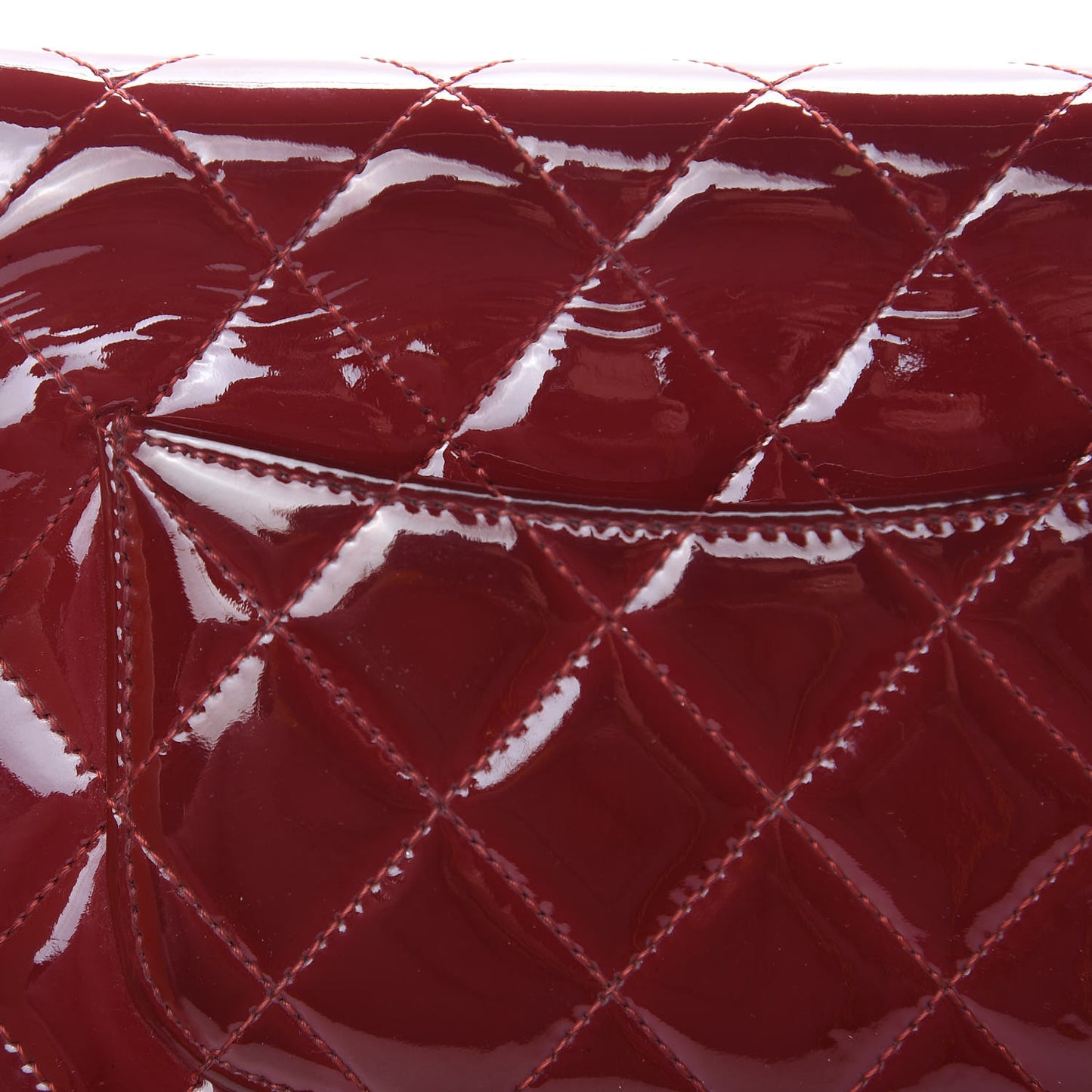 Patent Quilted Wallet On Chain WOC Red