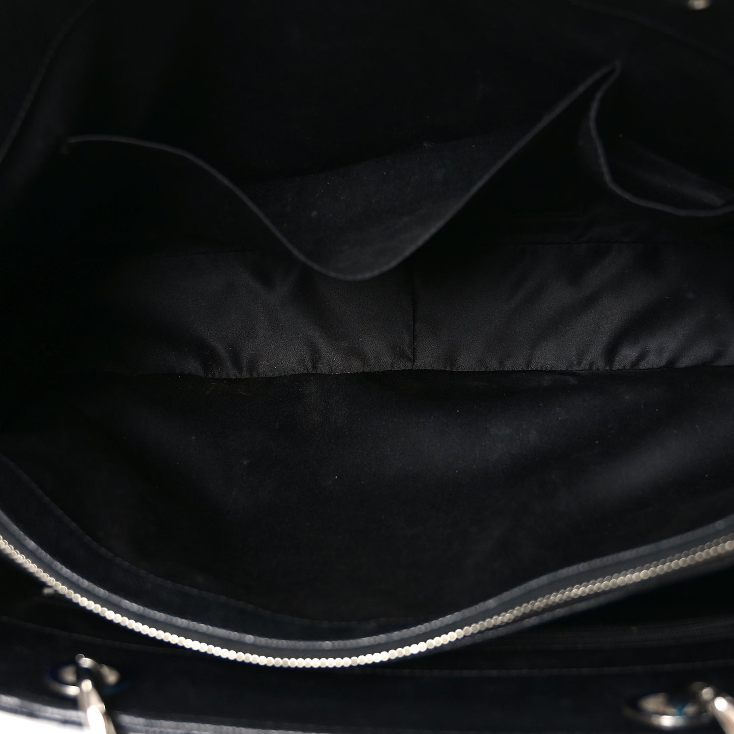 Caviar Quilted XL Grand Shopping Tote GST Black