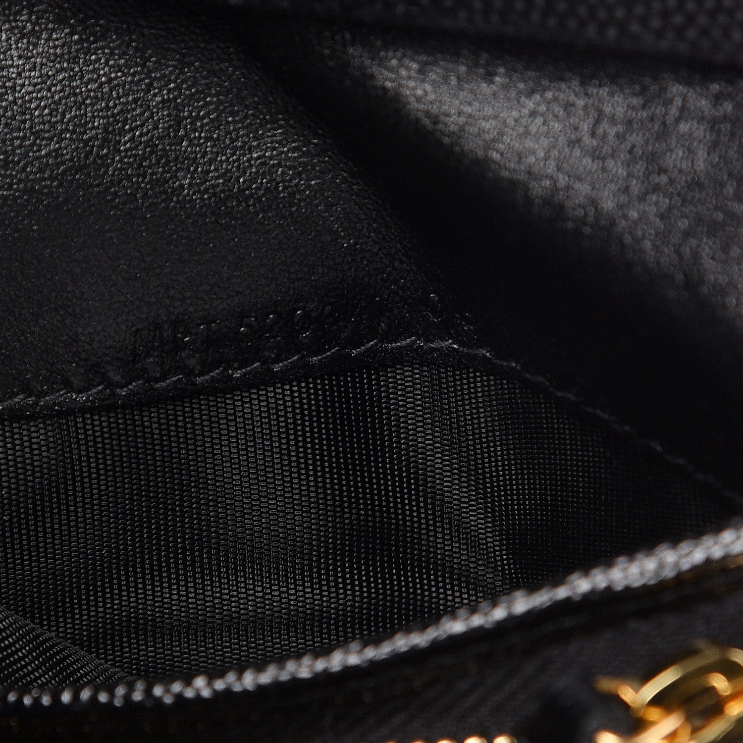 Saint Laurent Grain De Poudre Matelasse Chevron Monogram Card Case Black 7 of 10