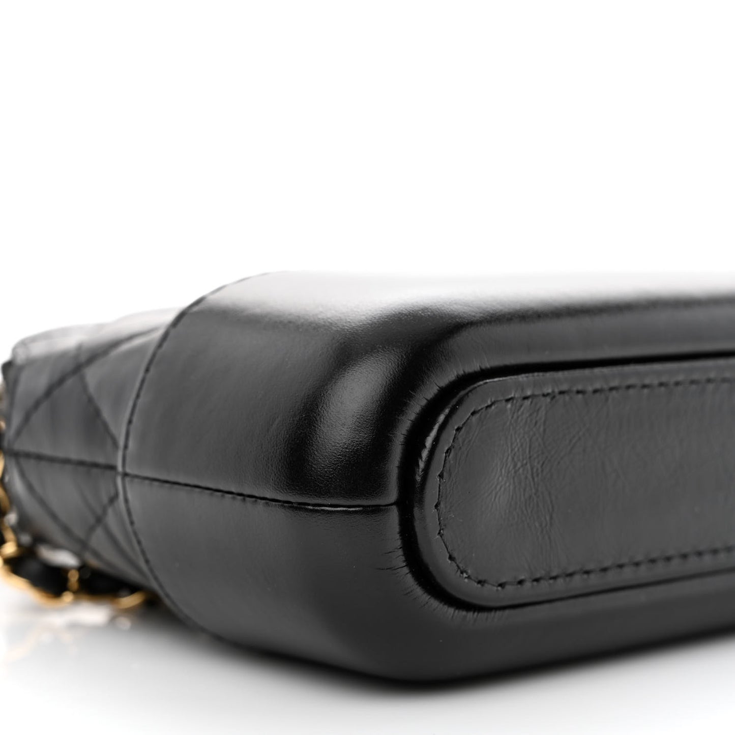 Aged Calfskin Quilted Small Gabrielle Clutch With Chain Black