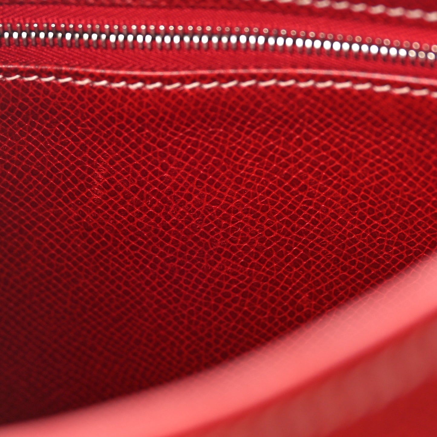 Courchevel Trim II 31 Rouge H