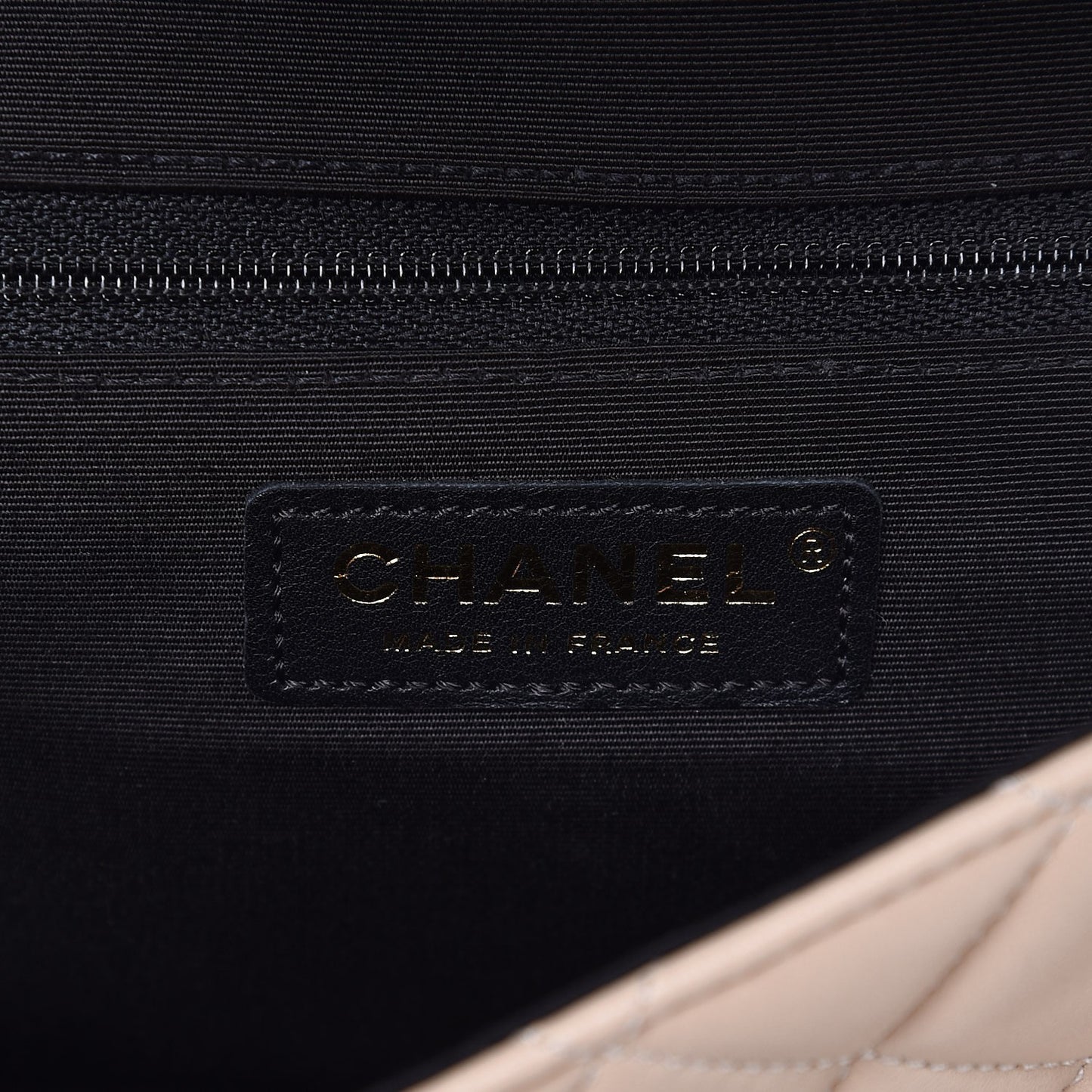 Lambskin Quilted Medium Elegant CC Flap Beige Black