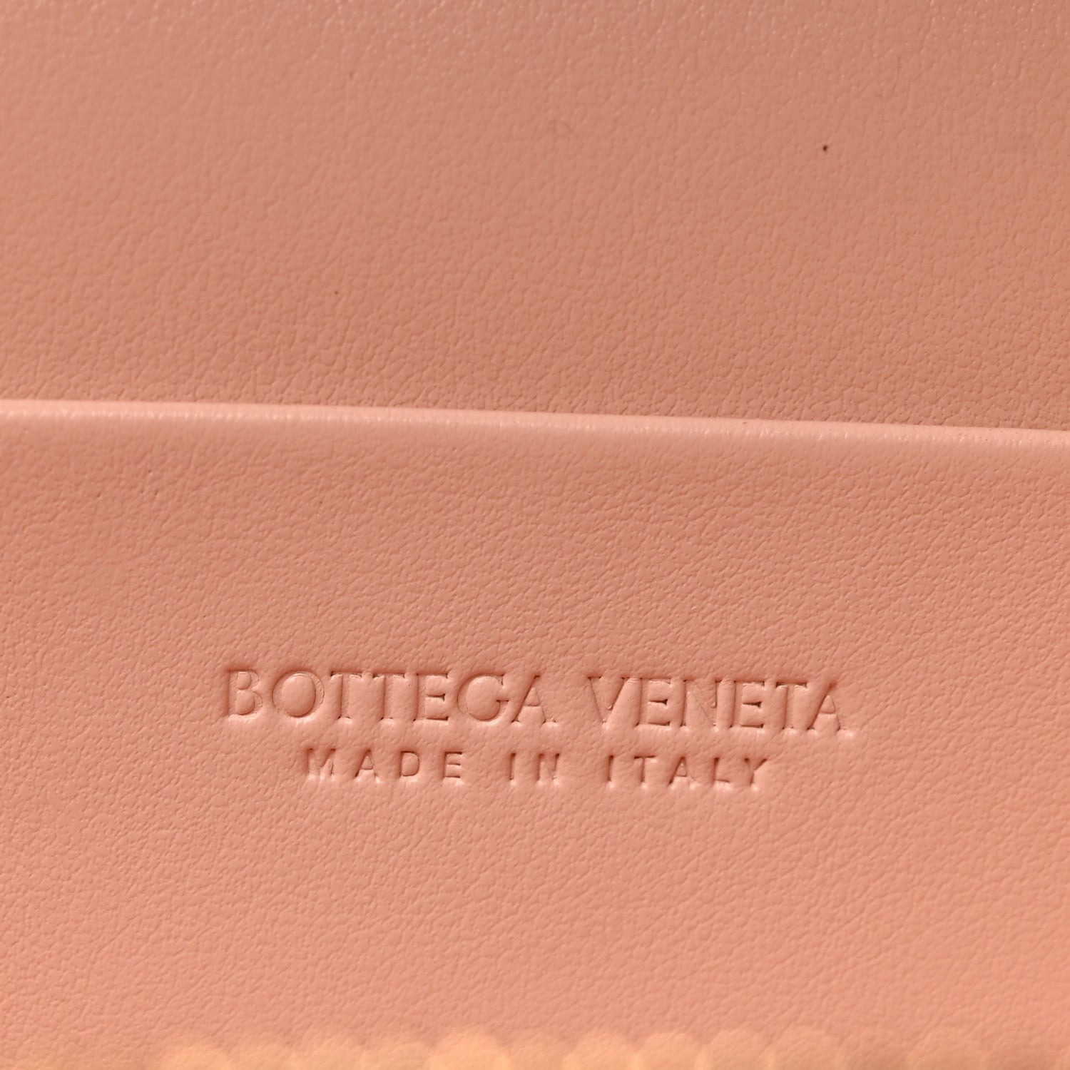 Bottega Veneta Calfskin Intrecciato Bang Bang Vanity Case Cameo 6 of 11